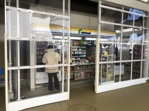 成田空港駐車場P1場内売店